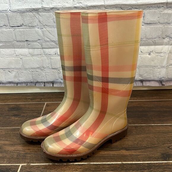 👢 Women’s Burberry Rain Boots - Size 37 - Mid Calf - Plaid Print - Round Toes - Picture 1 of 5